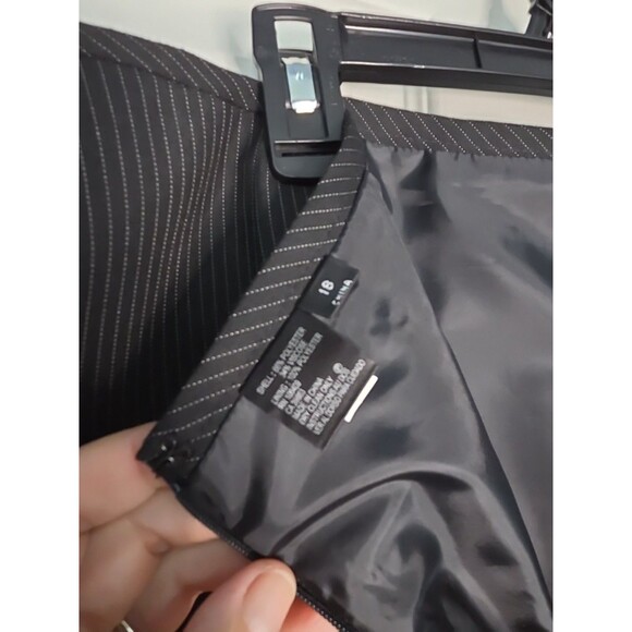 Tahari Arthur Levine skirt suit 'Anna' Sz 18 Black White Strip3 Dbl Breast NWT - Picture 16 of 16